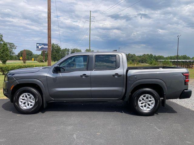 Nissan Frontier  2025