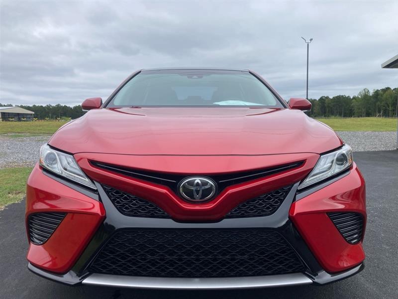 Toyota Camry  2019