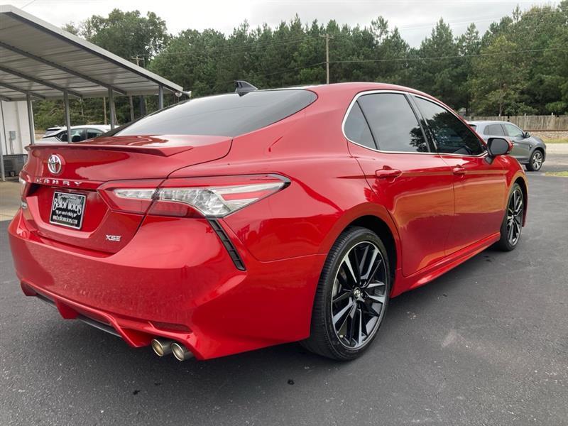 Toyota Camry  2019
