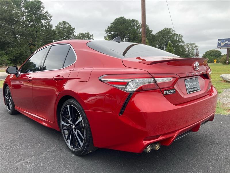 Toyota Camry  2019