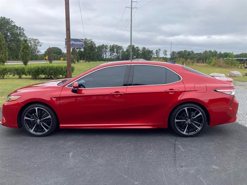 Toyota Camry  2019