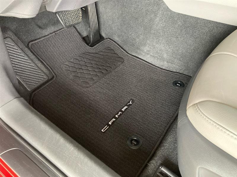 Toyota Camry  2019