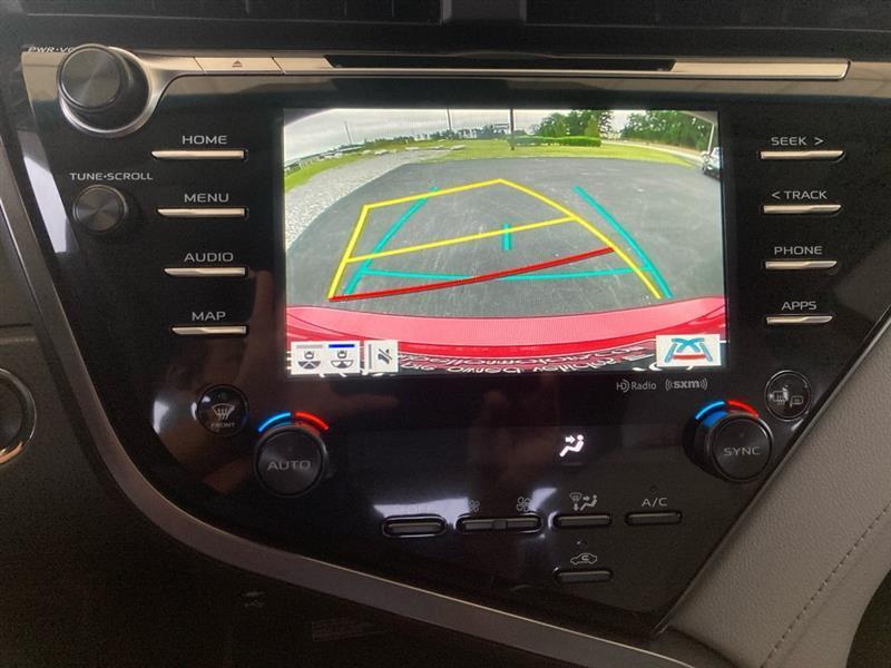 Toyota Camry  2019