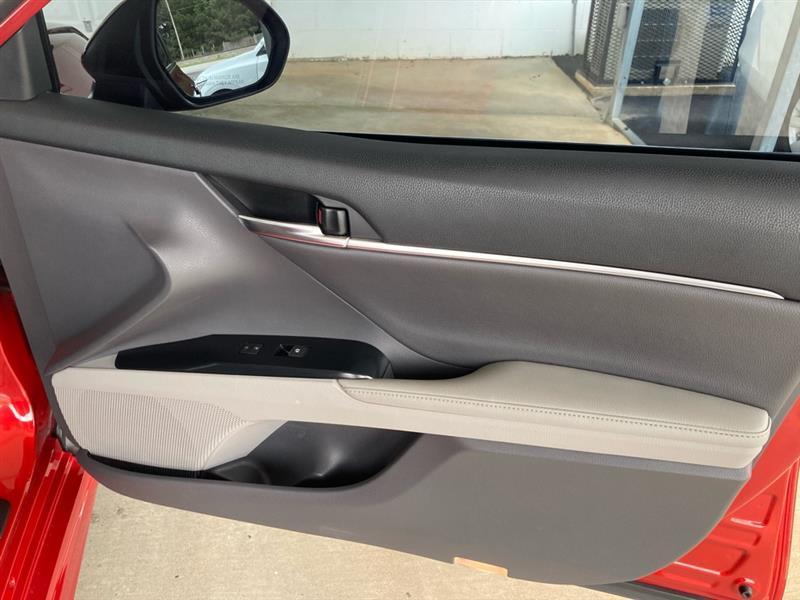 Toyota Camry  2019