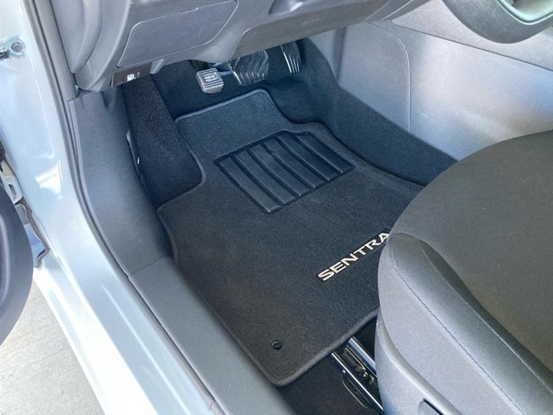 Nissan Sentra  2025