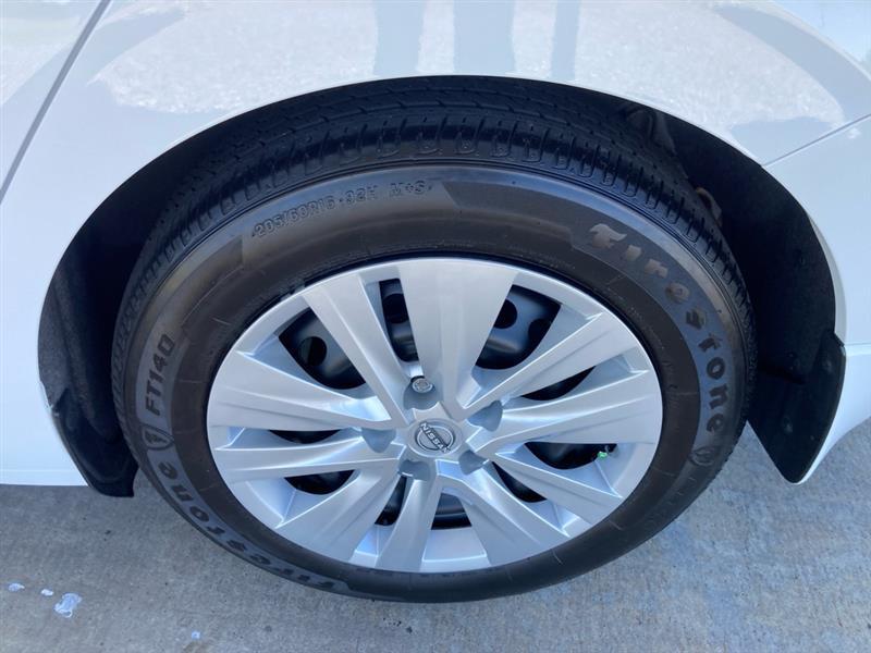 Nissan Sentra  2025