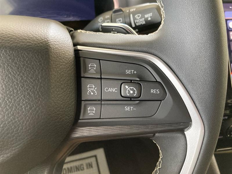 Jeep Grand Cherokee  2024