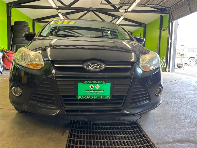 Ford Focus  2012