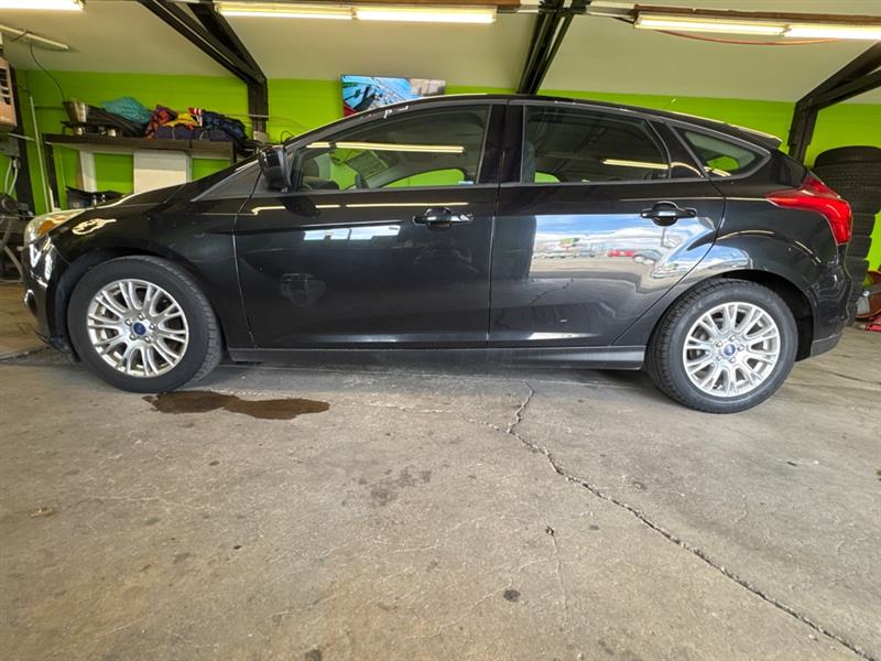 Ford Focus  2012