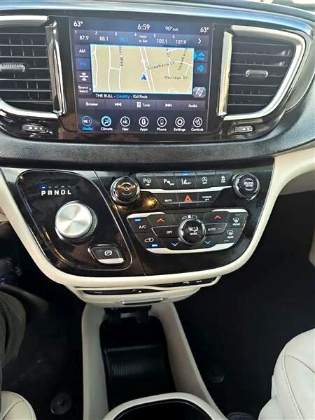 Chrysler Pacifica Touring-L Plus 2020 Chrysler Pacifica Touring-L Plus 2020