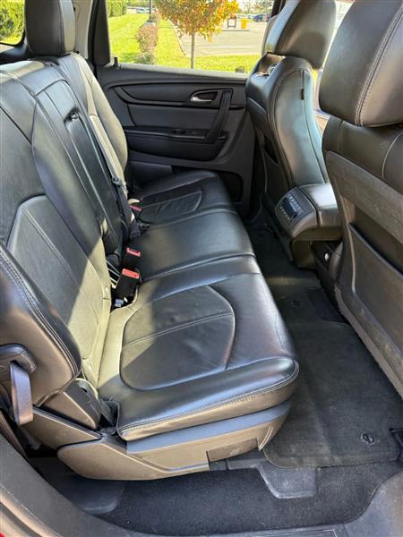 Chevrolet Traverse 2LT AWD 2013 Chevrolet Traverse 2LT AWD 2013