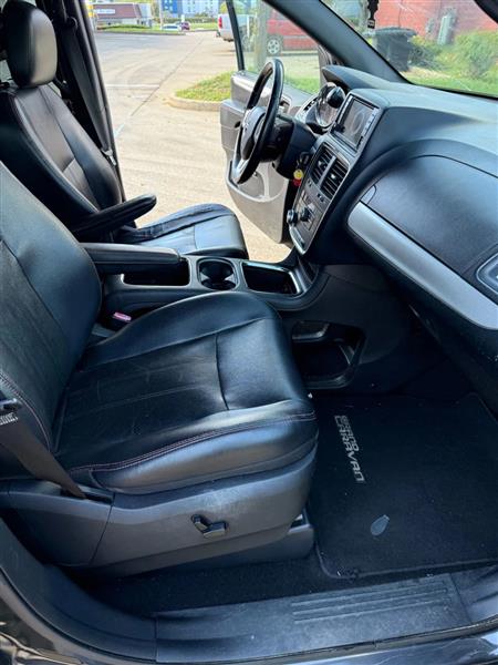 Dodge Grand Caravan R/T 2011 Dodge Grand Caravan R/T 2011