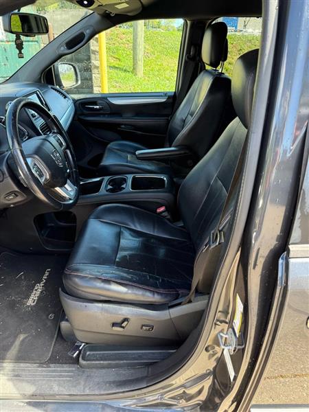 Dodge Grand Caravan R/T 2011 Dodge Grand Caravan R/T 2011