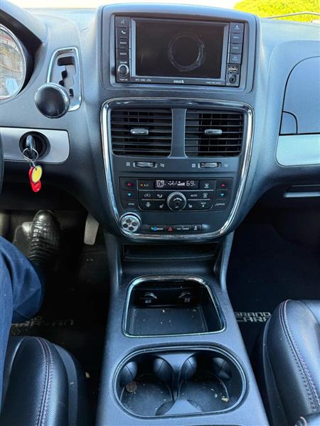 Dodge Grand Caravan R/T 2011 Dodge Grand Caravan R/T 2011