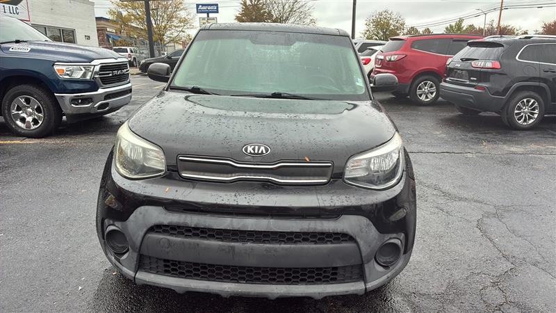 2017 Kia Soul Base's photo