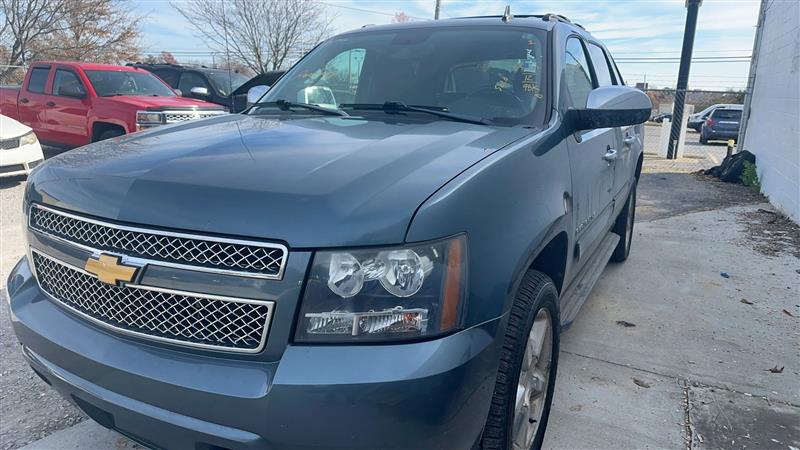 2012 Chevrolet Avalanche LS