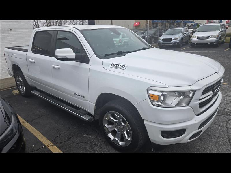 RAM 1500 Big Horn Crew Cab SWB 4WD 2019
