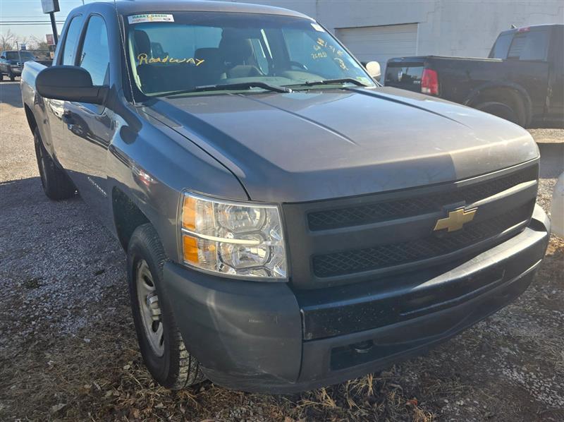 Chevrolet Silverado 1500 Work Truck Ext. Cab 4WD 2013