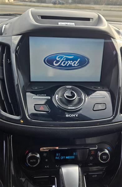 Ford Escape Titanium FWD 2014