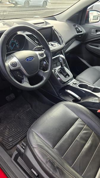 Ford Escape Titanium FWD 2014