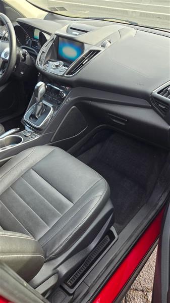 Ford Escape Titanium FWD 2014