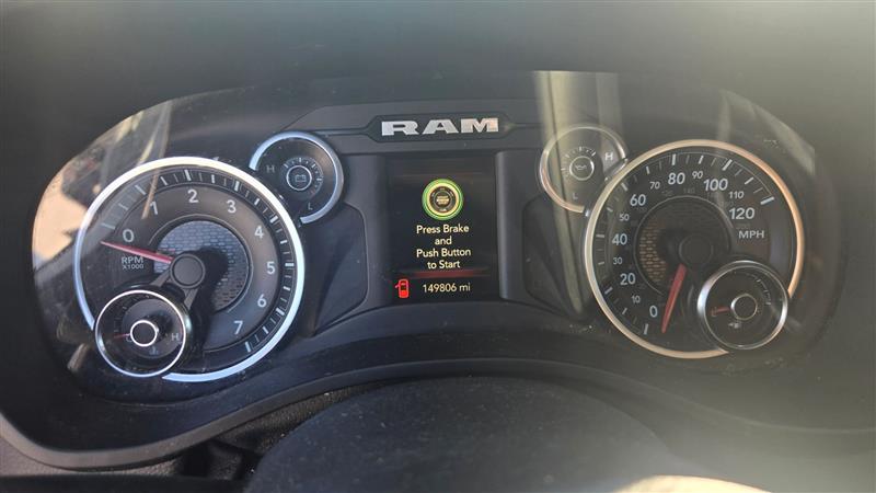 RAM 1500 Big Horn Crew Cab SWB 4WD 2019