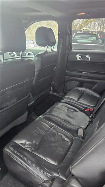 Ford Explorer XLT 4WD 2015