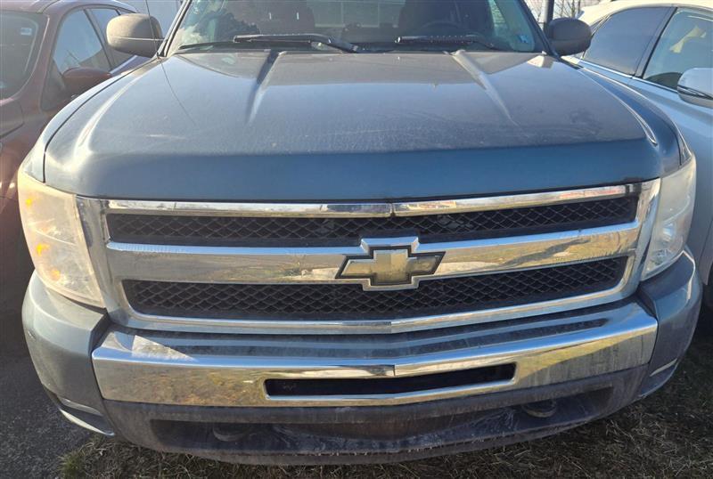 Chevrolet Silverado 1500 LT Ext. Cab 4WD 2011