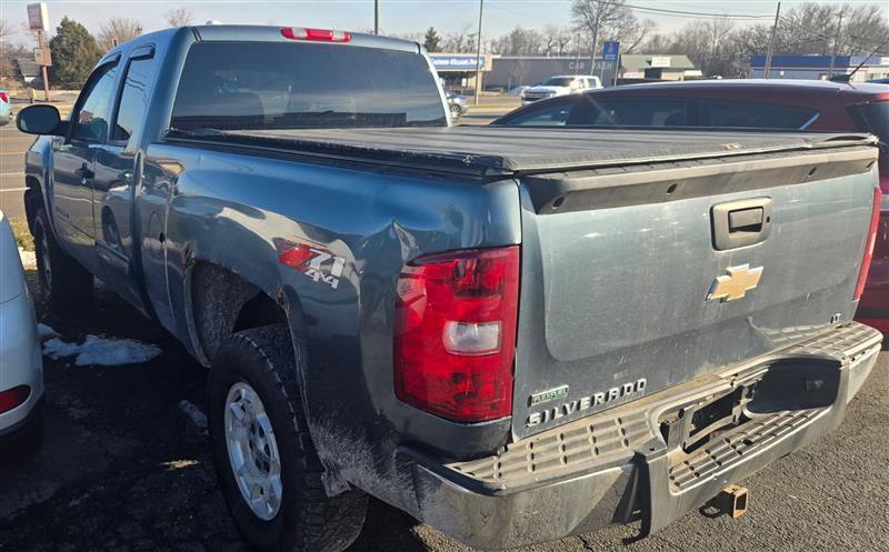 Chevrolet Silverado 1500 LT Ext. Cab 4WD 2011