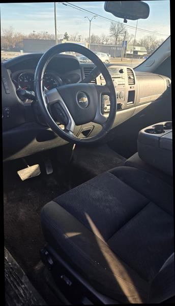 Chevrolet Silverado 1500 LT Ext. Cab 4WD 2011