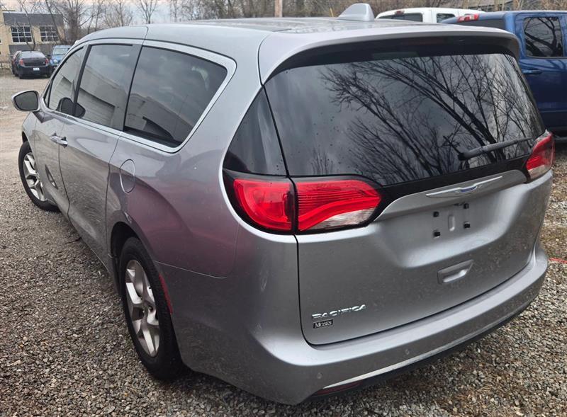 Chrysler Pacifica Touring Plus 2018