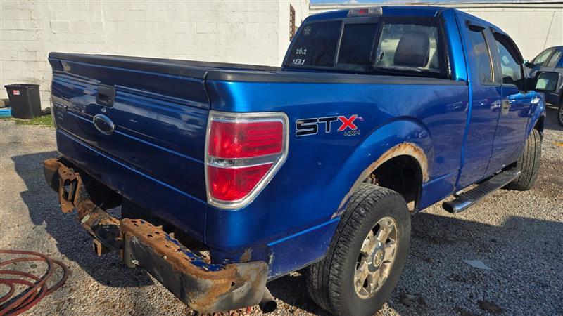 Ford F-150 STX SuperCab 6.5-ft. Bed 4WD 2010