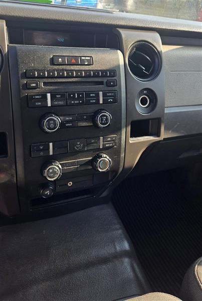 Ford F-150 STX SuperCab 6.5-ft. Bed 4WD 2010