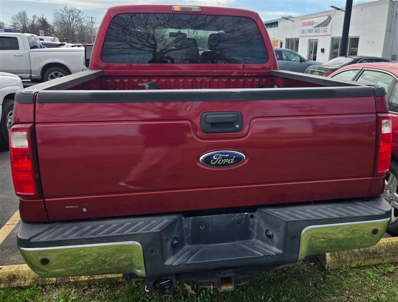 Ford F-250 SD XLT Crew Cab 4WD 2016