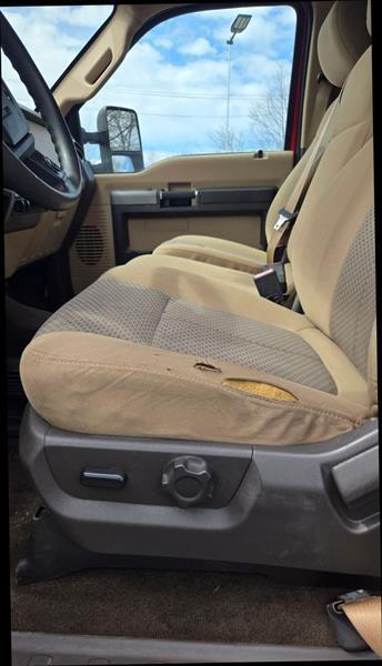 Ford F-250 SD XLT Crew Cab 4WD 2016