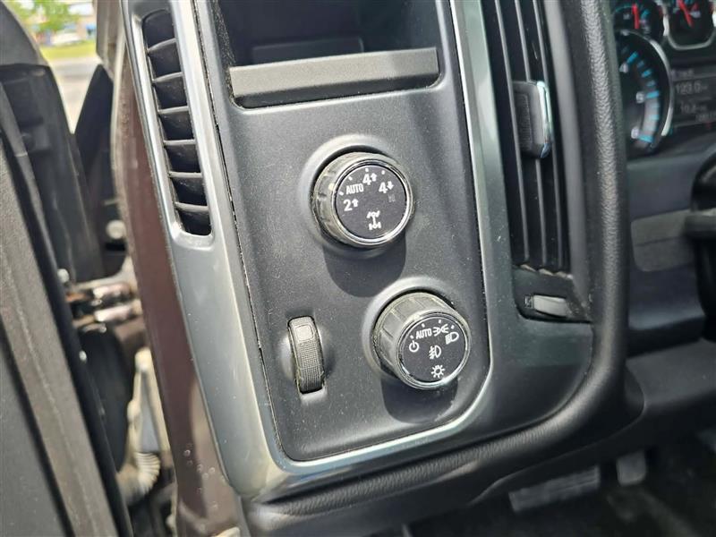 Chevrolet Silverado 1500 LT Double Cab 4WD 2016