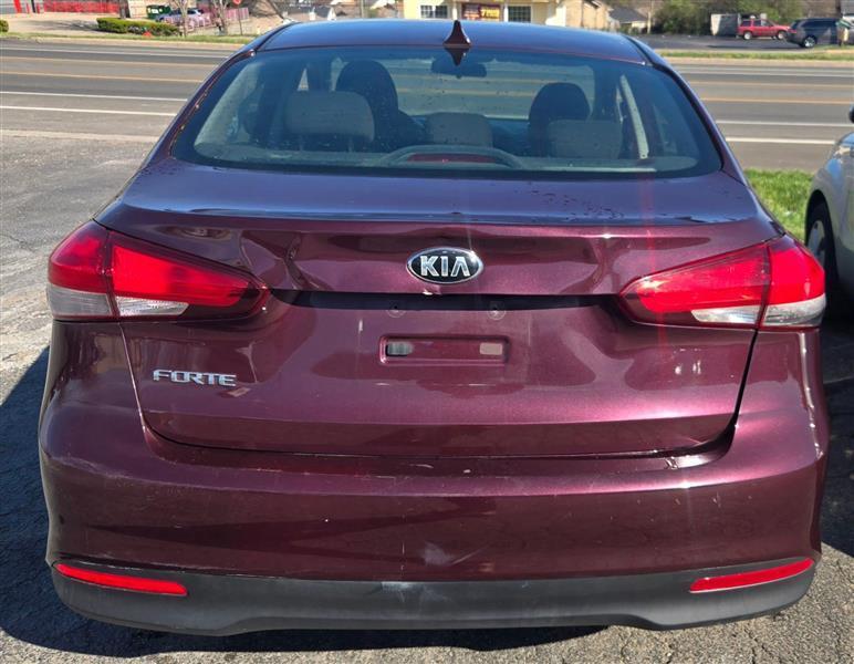 Kia Forte LX 6A 2018