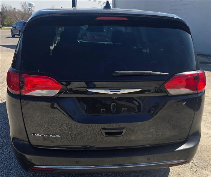 Chrysler Pacifica Touring Plus 2018