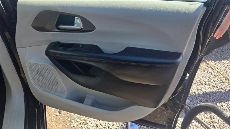 Chrysler Pacifica Touring Plus 2018