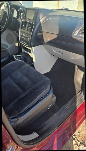 Dodge Grand Caravan SE 2017