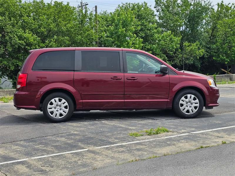 Dodge Grand Caravan SE 2017
