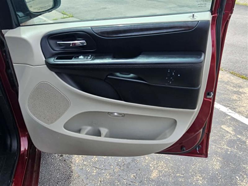 Dodge Grand Caravan SE 2017
