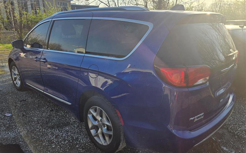 Chrysler Pacifica Touring-L Plus 2018