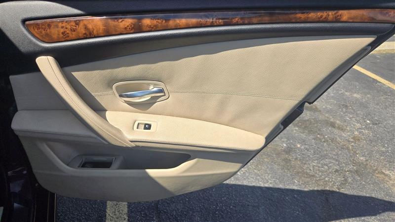 BMW 5-Series 535i 2008