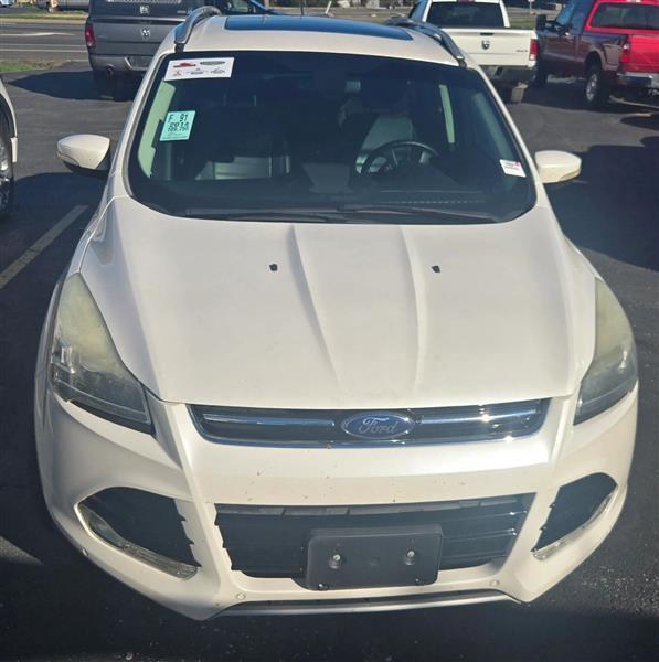 Ford Escape Titanium 4WD 2014