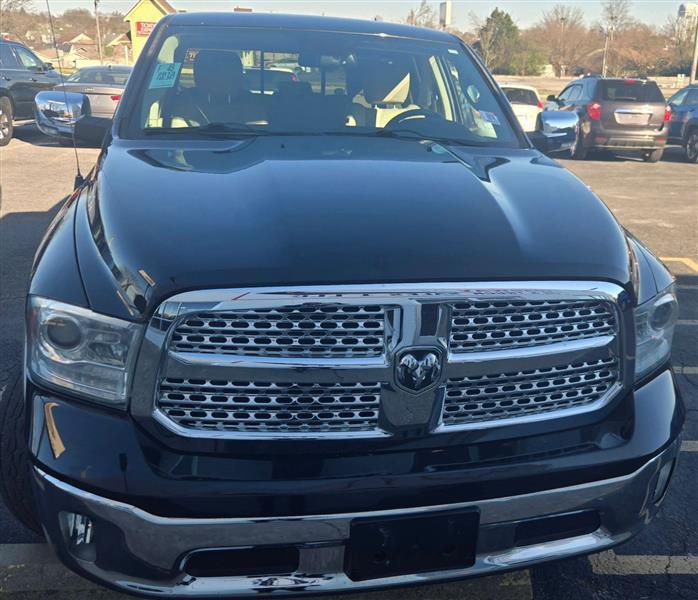 2013 RAM Ram 1500 Pickup Laramie
