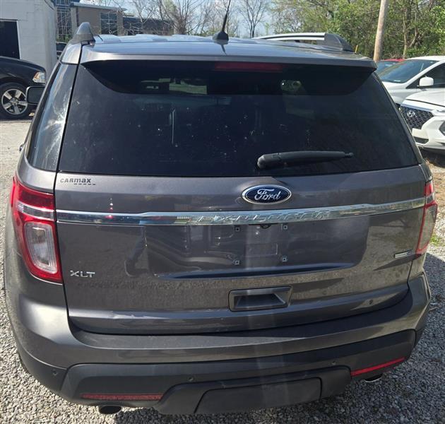 Ford Explorer XLT 4WD 2013
