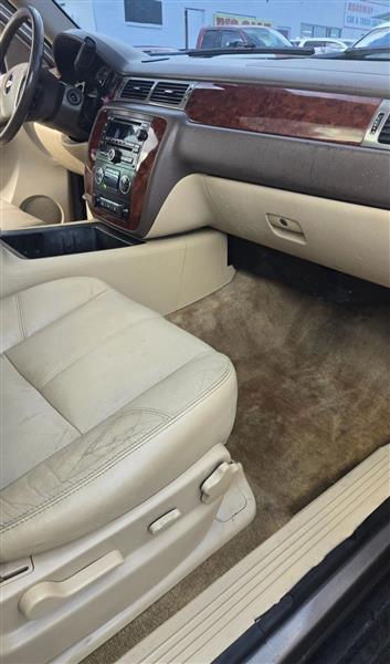 Chevrolet Tahoe LT 4WD 2012