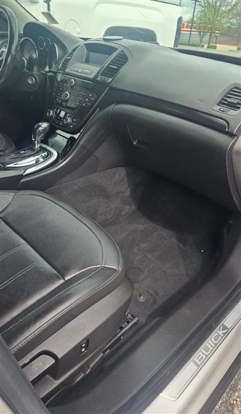 Buick Regal CXL - 1XL 2011