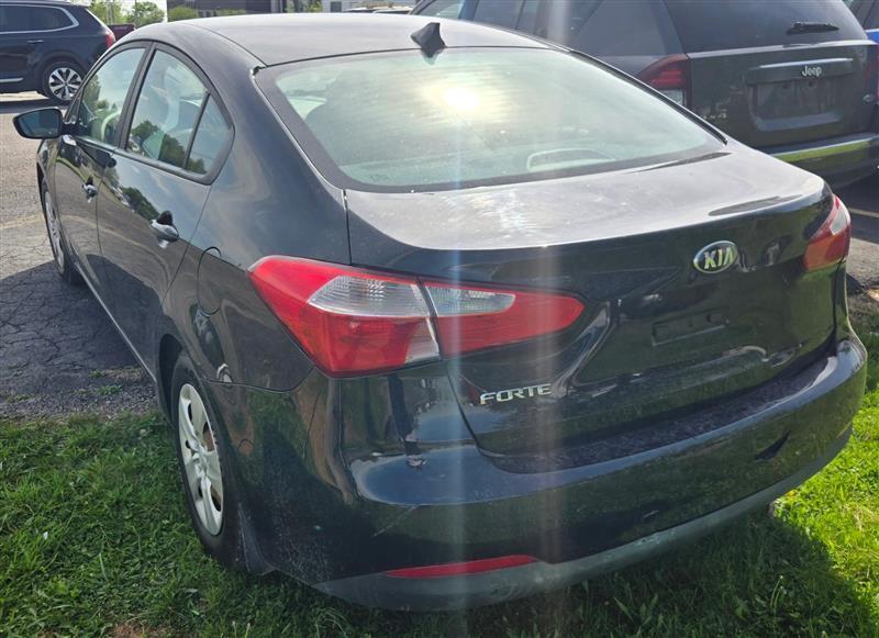 Kia Forte LX w/Popular Package 2016